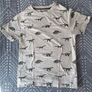 Dinosaur T-Shirt in Size 7